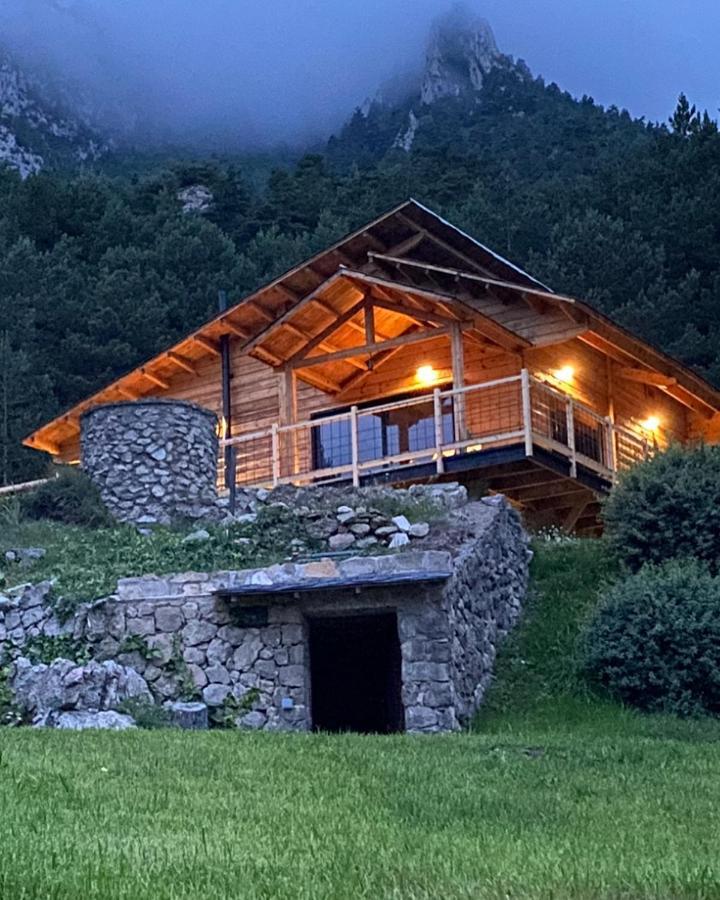 Villa El Refugi De La Torre Espinalbet à Castellar del Riu Extérieur photo